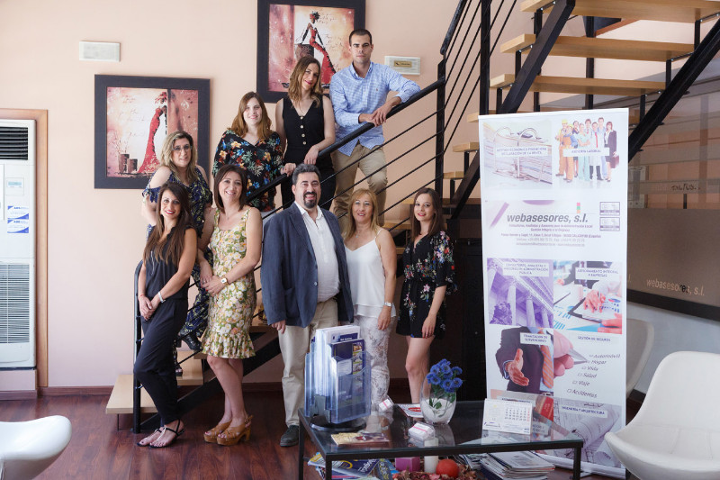 12-Web-Asesores-2021-208 12-Web-Asesores-2021-208